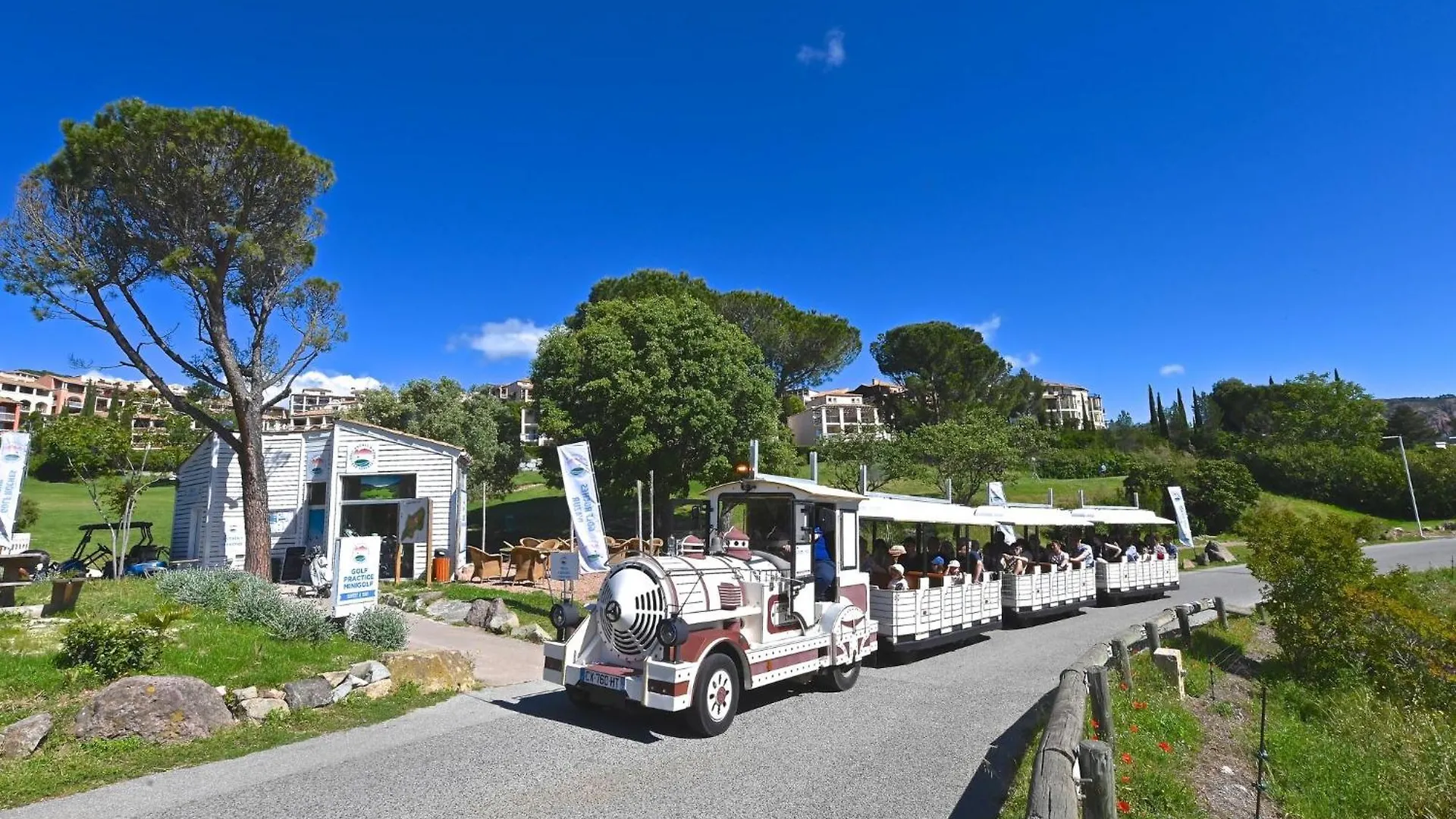 Apartment Village Cap Esterel - Le Village-14 By Interhome Saint-Raphaël Francja
